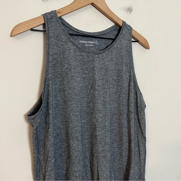 OUTDOOR VOICES- Ready Set Tank Gray Doing Things Sweatee Top Athletic Gym Run - Picture 3 of 8